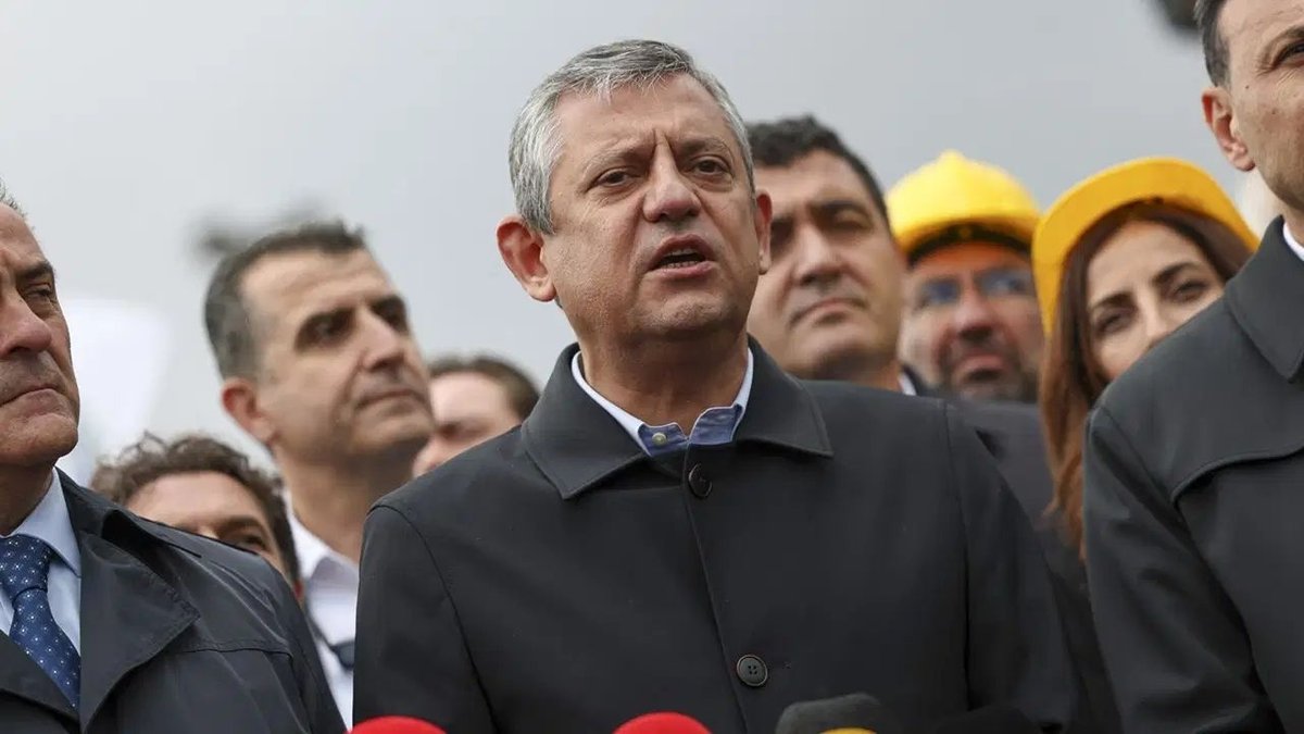 Özgür Özel: "Emekçilerin Muhalefette Oldukları Son 1 Mayıs Olsun"