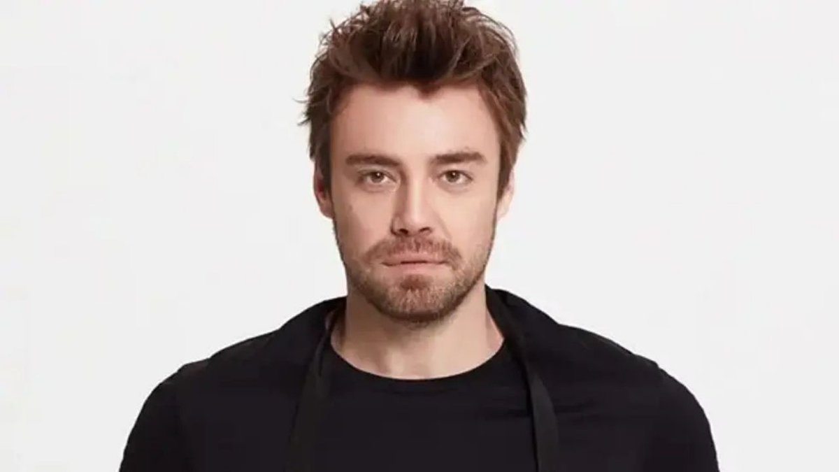 Murat Dalkılıç Hastanelik Oldu! Serumlu Paylaşım Sonrası Konserini Erteledi