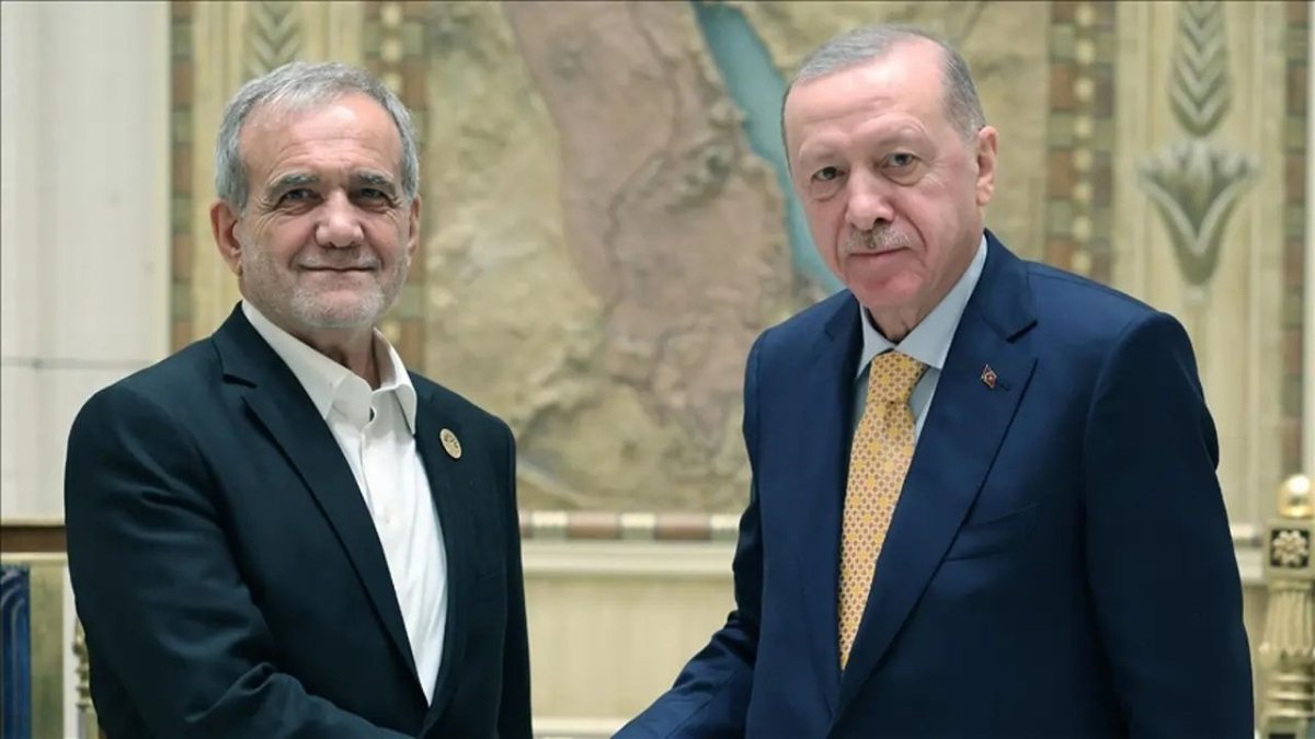 Erdoğan ile İran Cumhurbaşkanı Pezeşkiyan Telefonda Görüştü: Bölgesel Gelişmeler Masadaydı