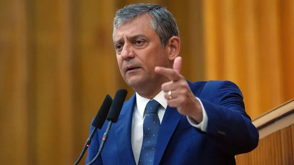 Özgür Özel İçin Yeni Parti İddiası! Ankara’da İki Bina Tutulduğu Kulislerde Konuşuluyor