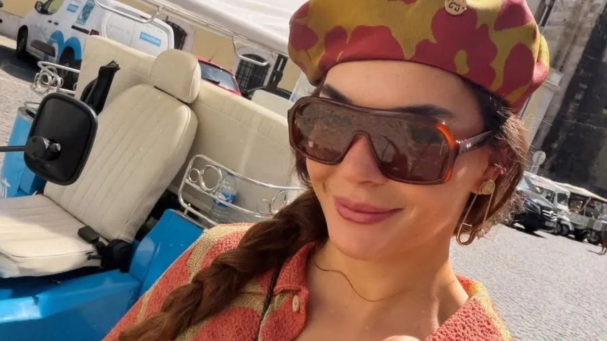 Ebru Şahin Ve Cedi Osman’dan Lizbon’da Romantik Tatil Kareleri