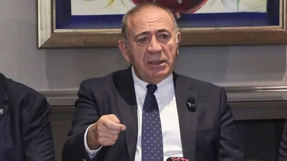 CHP İstanbul İl Başkanlığı’nda Atama Tartışması: Gürsel Tekin İddialara Yanıt Verdi