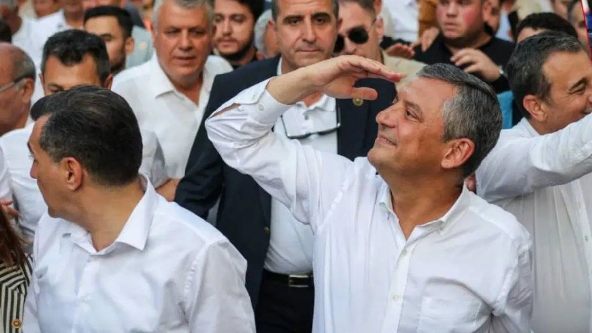 Yeni Parti’ye dikkat çeken bağış desteği: 68 kişiden Atatürk’ün doğum yılına gönderme yapan yardım