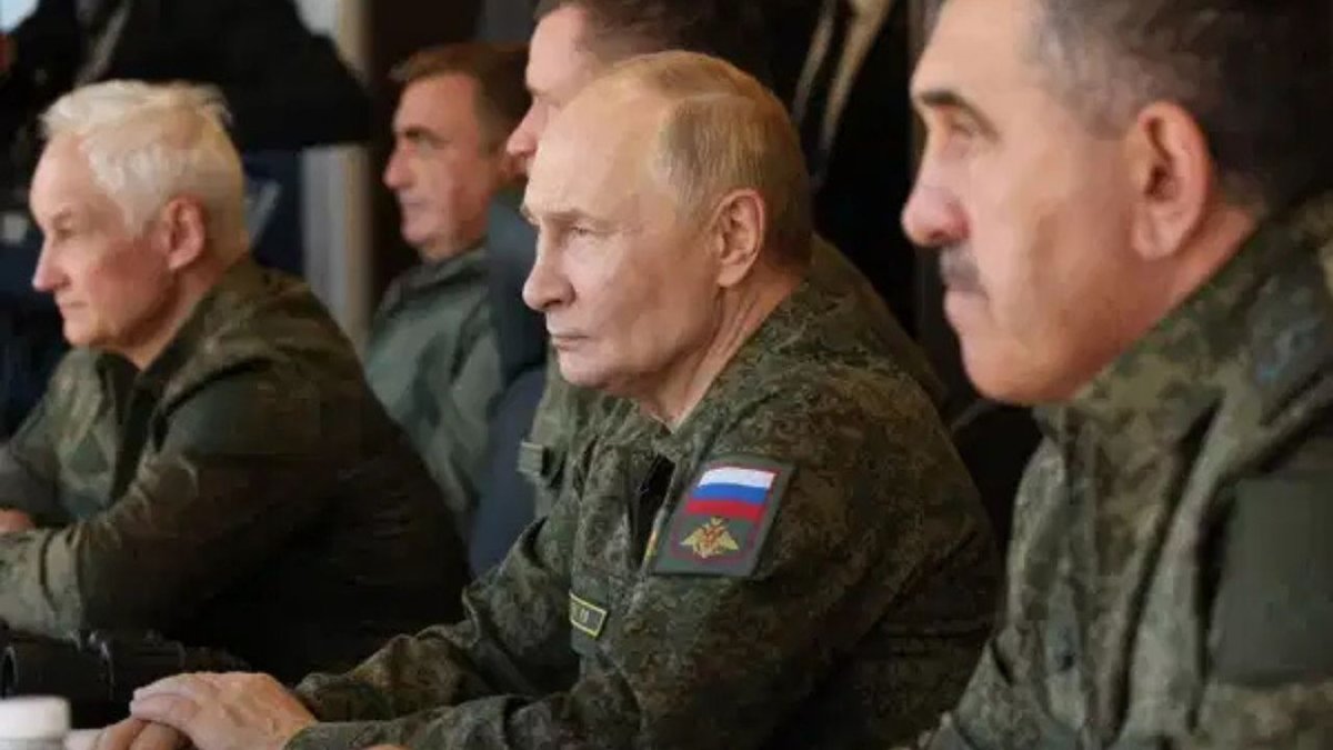 Putin’den Rus ordusunda kapsamlı yeniden yapılanma: Kritik görevlere yeni komutanlar atandı