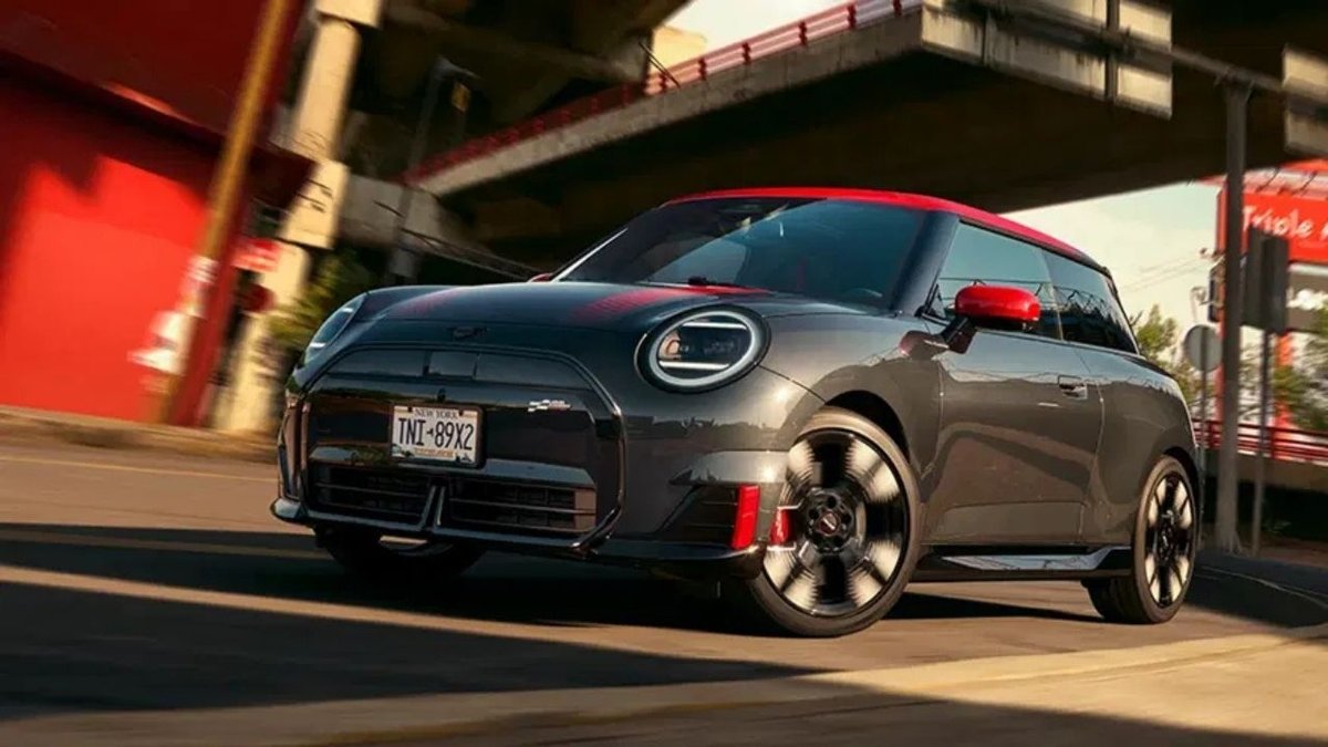 Mini Cooper İçin Tarihi Değişim Hazırlığı: Yeni Nesil Elektrikli Model Arkadan Çekişli Olabilir
