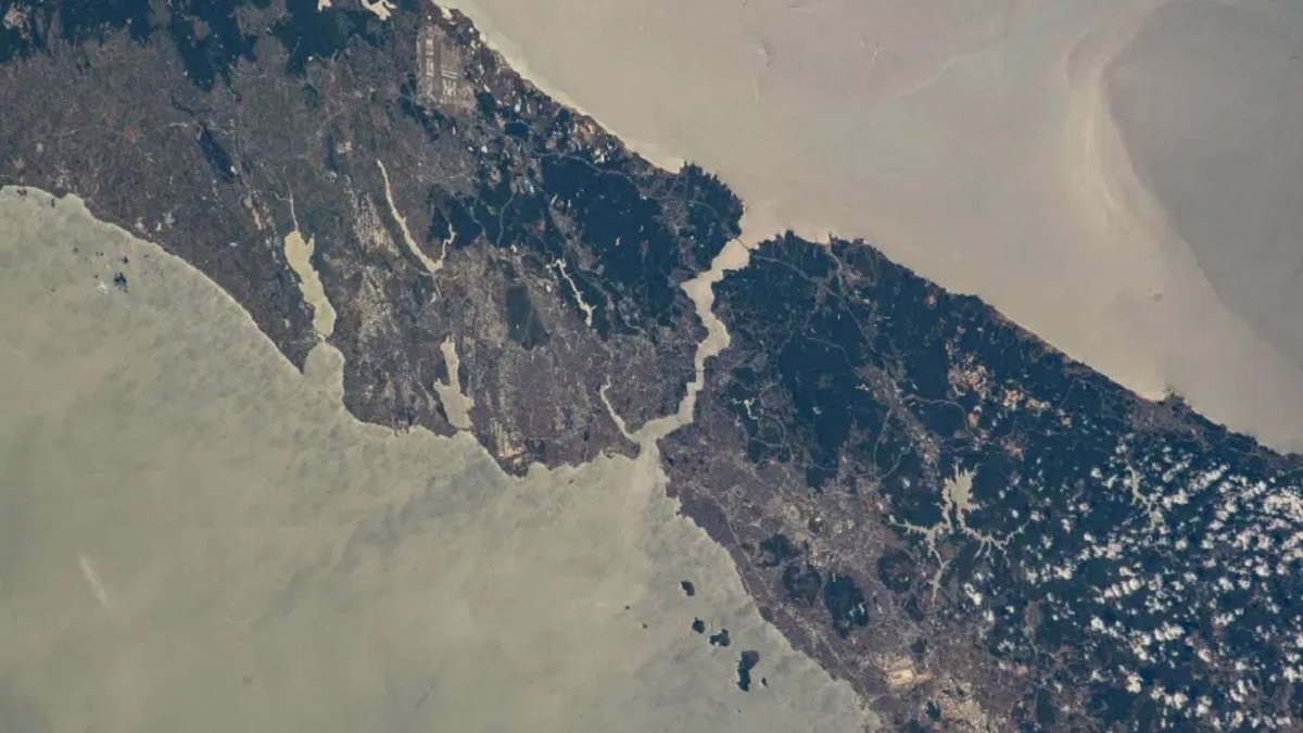 İstanbul Uzaydan Böyle Görünüyor: Astronotlar Fotoğrafları Paylaştı