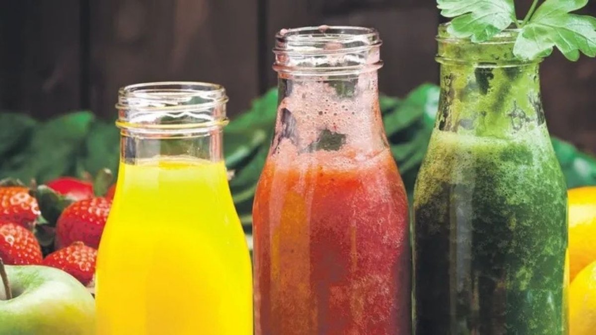 Uzmanlar Uyarıyor: Smoothie İle Meyve Tüketimi Besin Değerini Artırıyor