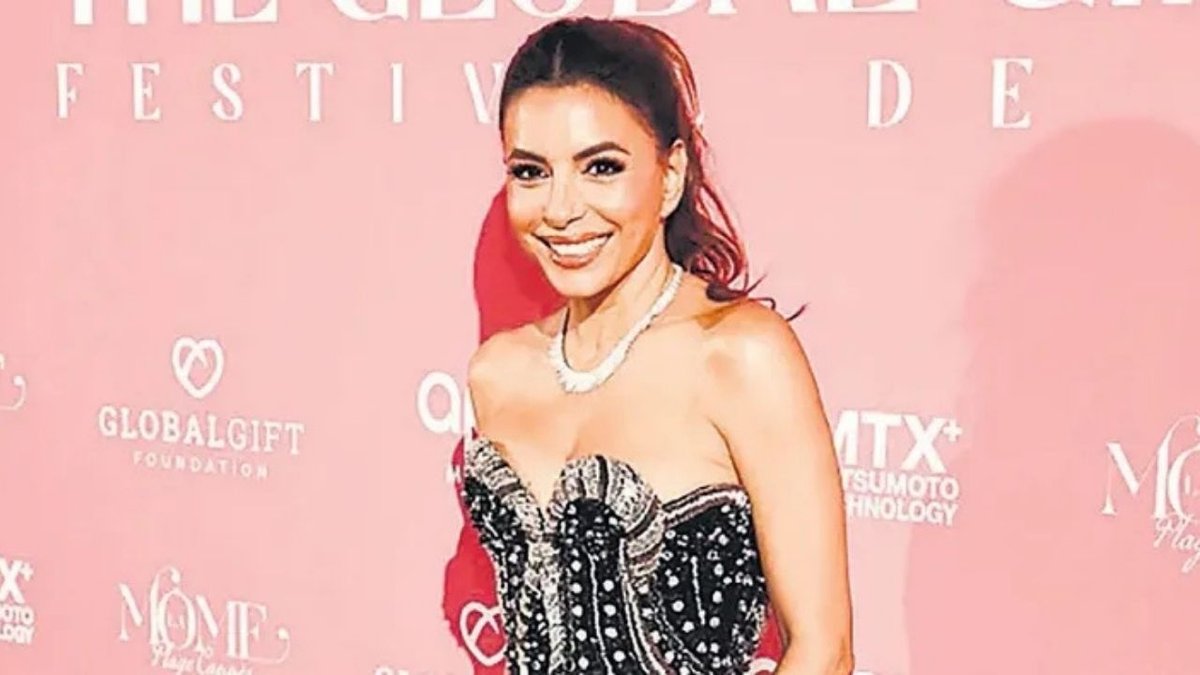 “Garsonluk Tecrübemden Elde Ettiğim Öğretiler” – Eva Longoria'nın Hayat ve Kariyer Üzerine Düşünceleri