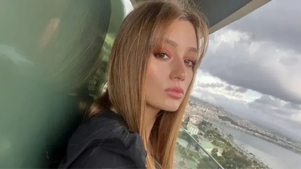 Gizem Karaca’dan Hayranlarını Mest Eden Paylaşım: Beğeni ve Yorum Yağdı