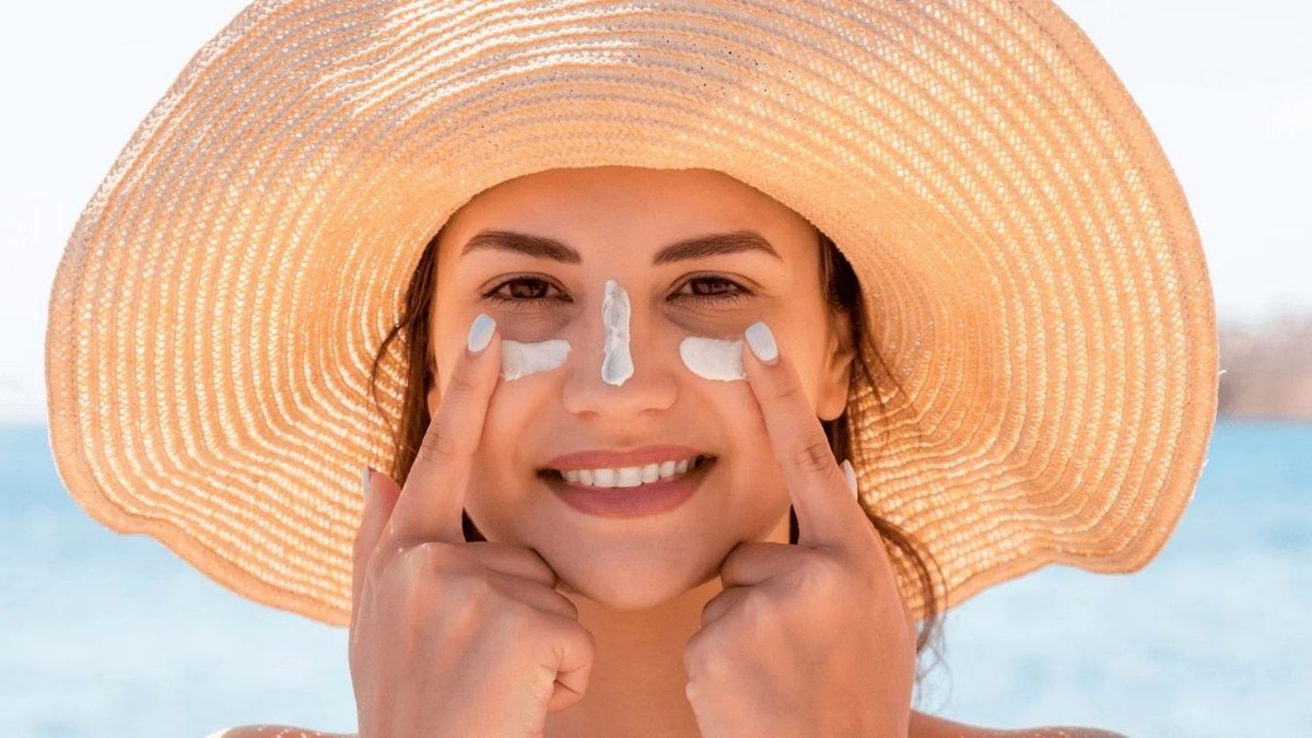 Güneş Kremi Seçerken Nelere Dikkat Edilmeli? SPF Rehberi