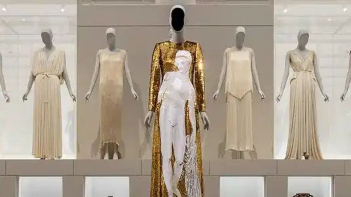 Metropolitan Sanat Müzesi Modayı Sanat Tarihiyle Buluşturan Costume Art Sergisini Açtı