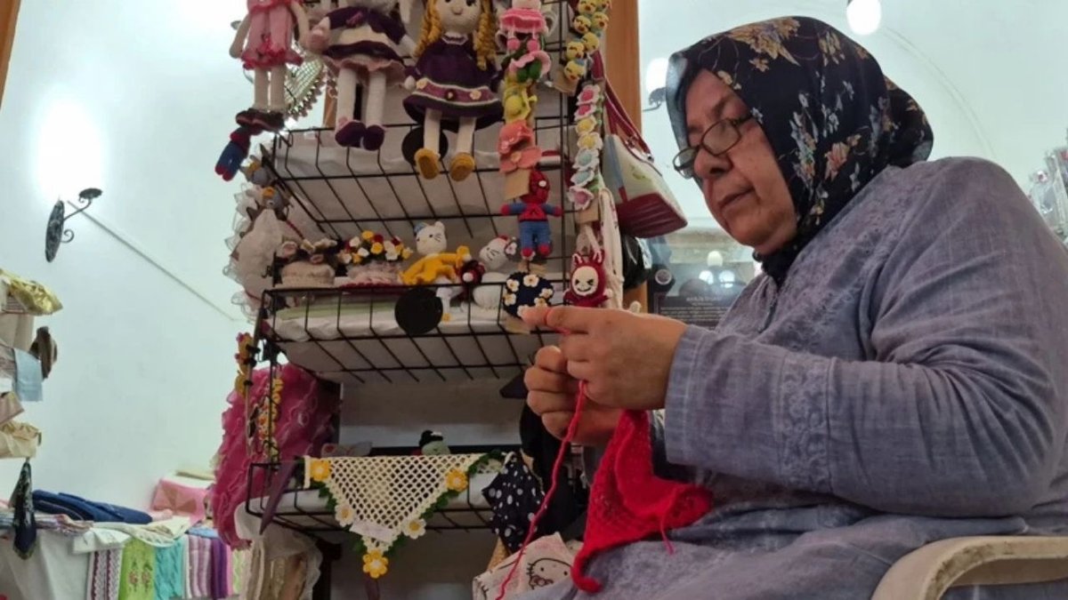 300 Yıllık Bedestende Yeni Dönem Kadın Girişimciler Tarihi Mekanı Canlandırdı