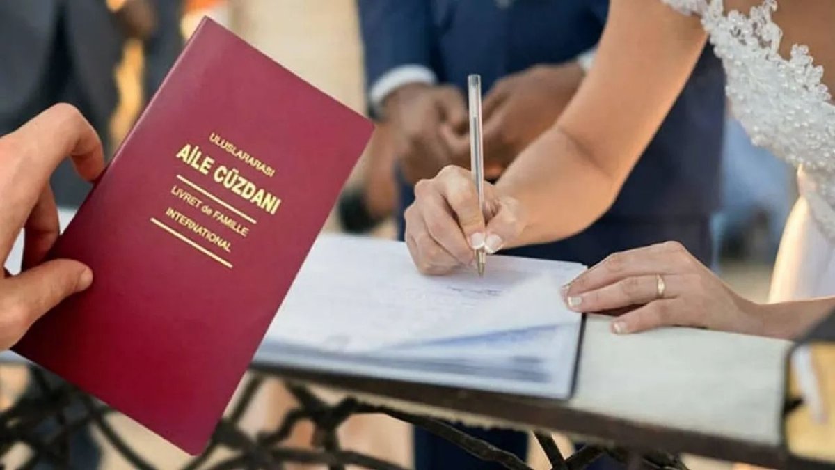 Boşandığı Halde Eski Eşiyle Yaşayanlara Aylık Uyarısı Ödemeler Geri Alınacak
