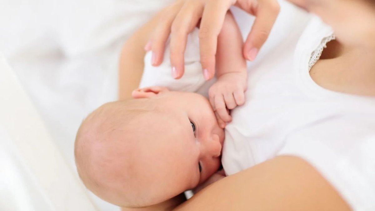 Anne Sütünün Bebek Sağlığı İçin Önemi: İlk 6 Ay Kritik Dönem