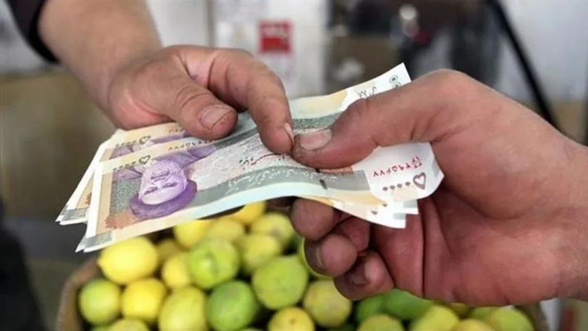 İran Ekonomisi Zorlu Süreçten Geçiyor: IMF'den Ciddi Düşüş ve Enflasyon İkazı