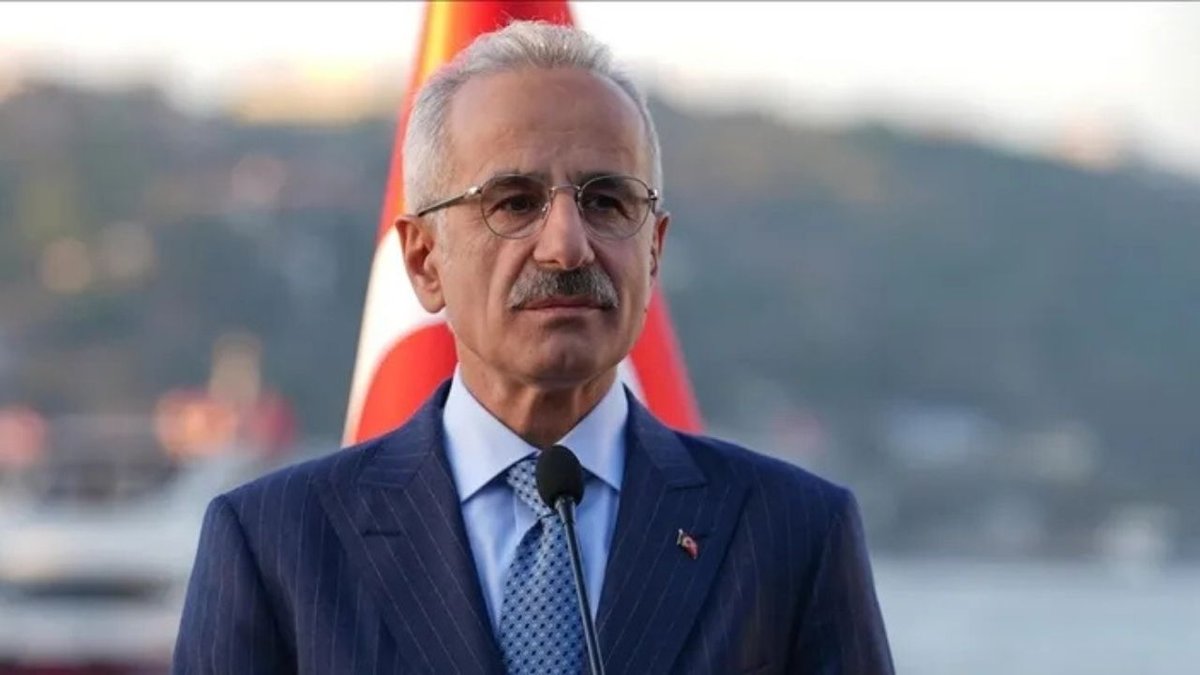 Bakan Uraloğlu Havacılık Amaçlarını Duyurdu: 60 Havalimanı!