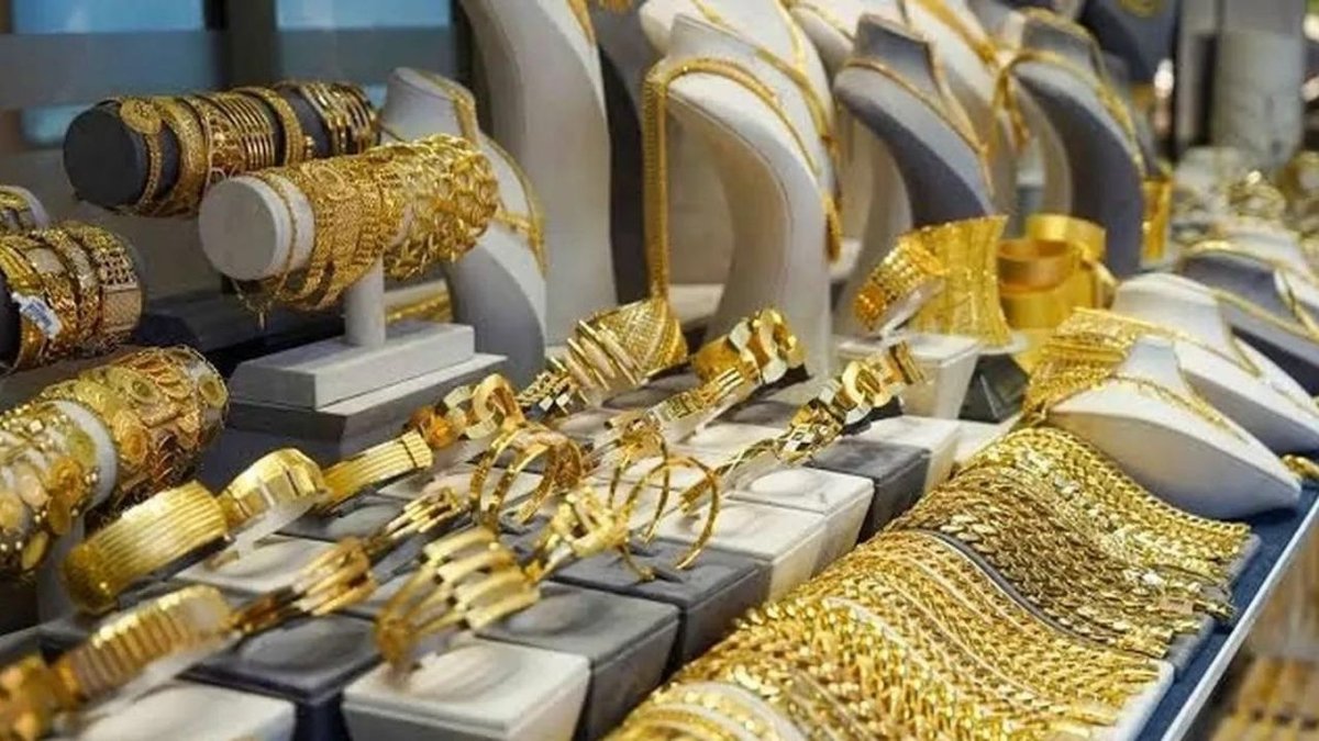 Altın Fiyatlarında Yeni Zirve! Ateşkes Umudu Piyasaları Hareketlendirdi: Gram Altın Rekor Seviyede