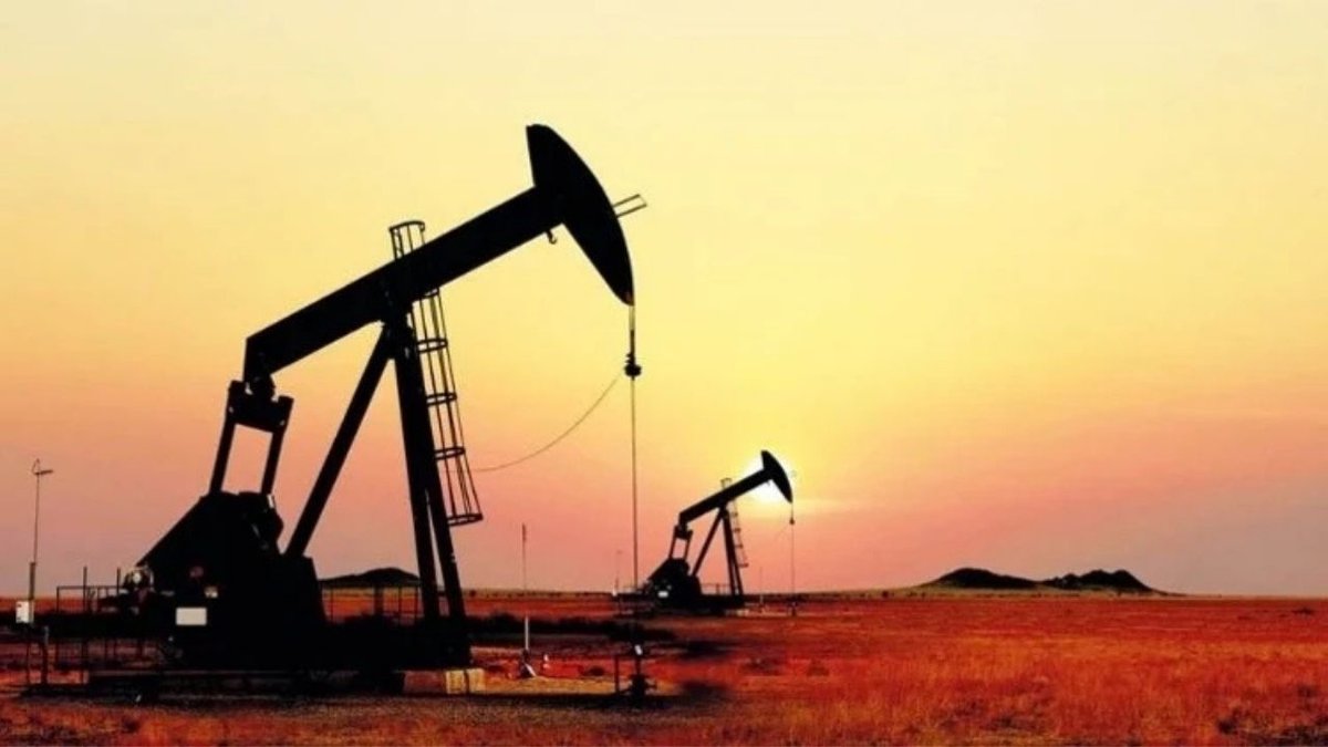 Petrol Piyasasında Deprem! Barış Sinyali Sonrası Fiyatlar Çakıldı