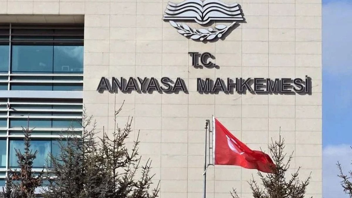 AYM CHP’nin “128 Milyar Dolar” İddiasını Reddetti: 40 Bin Liralık Tazminat Onandı