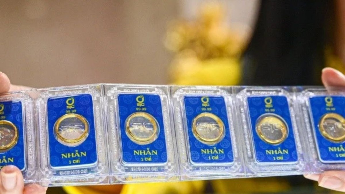 Altın Fiyatları Genel Olarak İstikrarlı Kaldı, DOJI’de 1,5 Milyon VND Artış