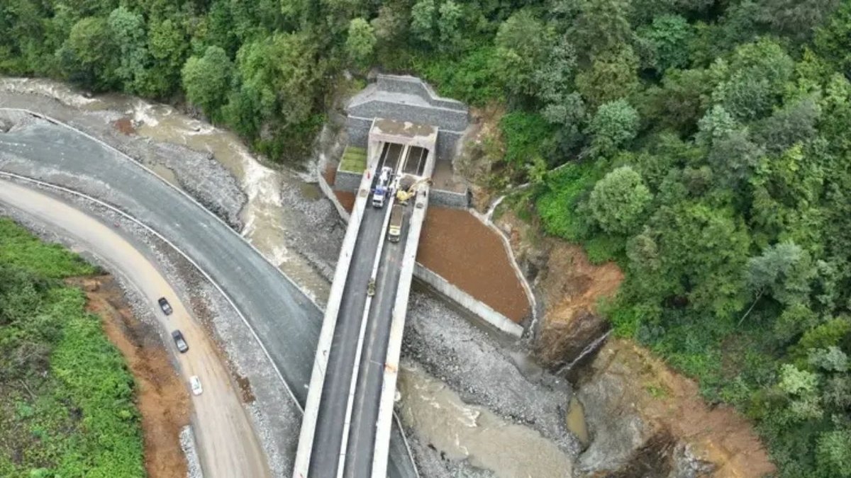 Çamlıhemşin Tünelli Geçişi Hizmete Açılıyor Ulaşım Süresi 20 Dakika Kısalacak
