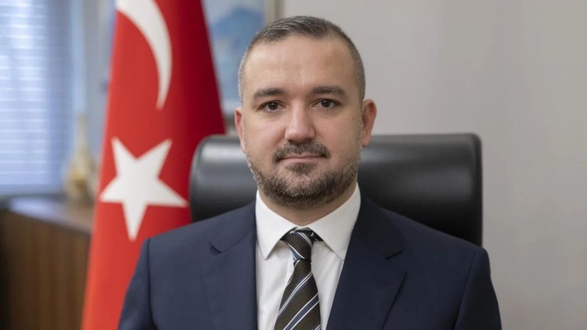TCMB Başkanı Karahan’dan Gençlere Mesaj: Geleceği Düşünme Biçiminiz Belirleyecek