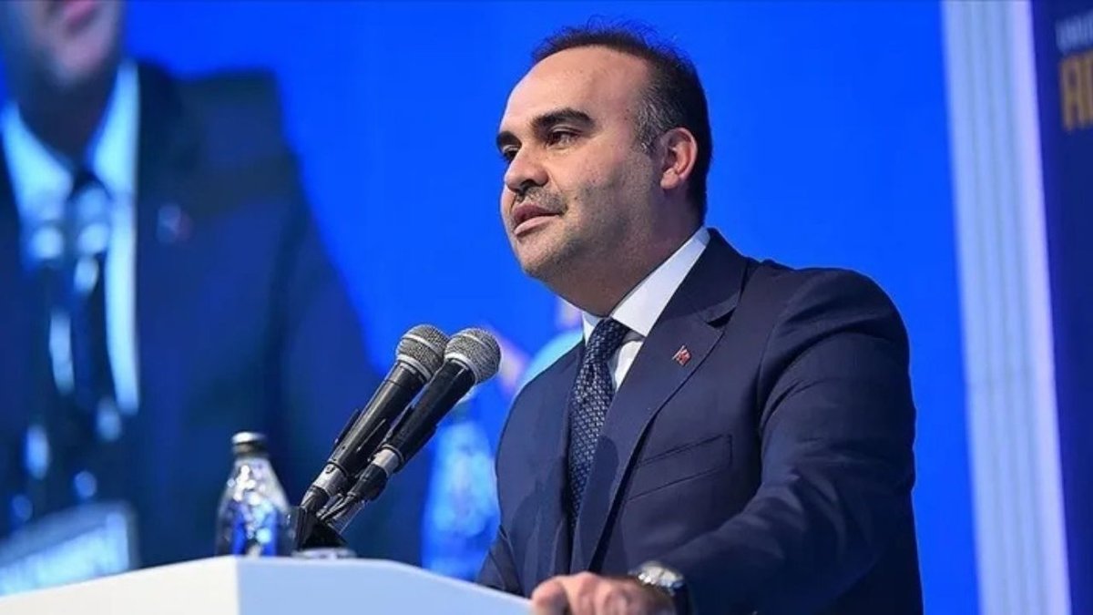 Bakan Kacır’dan HubX Mesajı: Teknoloji Girişimlerine AR-GE Desteği Sürecek