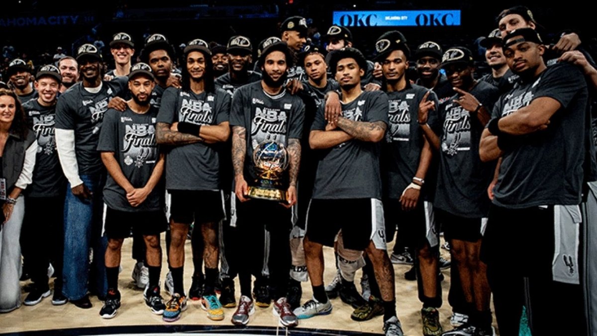 San Antonio Spurs 12 Yıl Sonra NBA Finalinde! Wembanyama Liderliğinde Tarihi Geri Dönüş