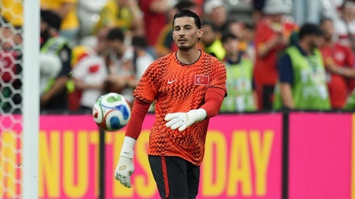 Uğurcan Çakır’dan Paraguay maçı mesajı: “İlk maçı geride bıraktık, artık önümüze bakıyoruz”