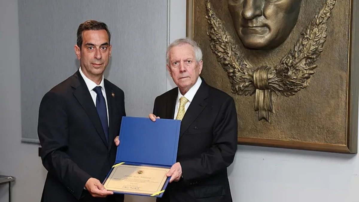 Oğuz Çetin İle Aykut Kocaman Arasında Telefon Krizi! Fenerbahçe’de Gündem Yaratan İddia