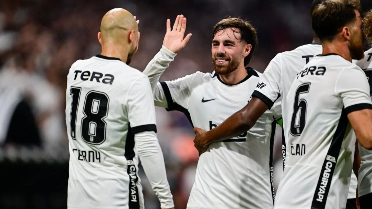 Beşiktaş Lige Galibiyetle Başladı: Eyüpspor’u 1-0 Mağlup Etti