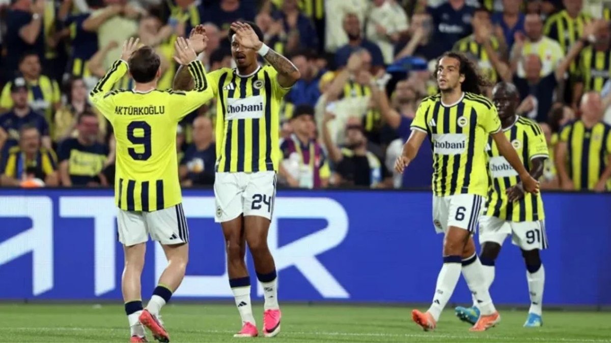 Fenerbahçe'den Kadıköy'de Gövde Gösterisi: Greenwood Şov Yaptı