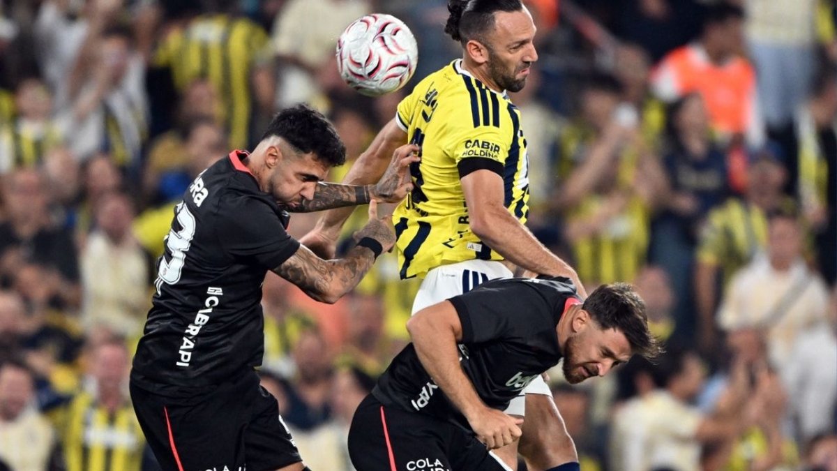 Fenerbahçe Beşiktaş Derbisinde Zafer Beşiktaş’ın: 2-1