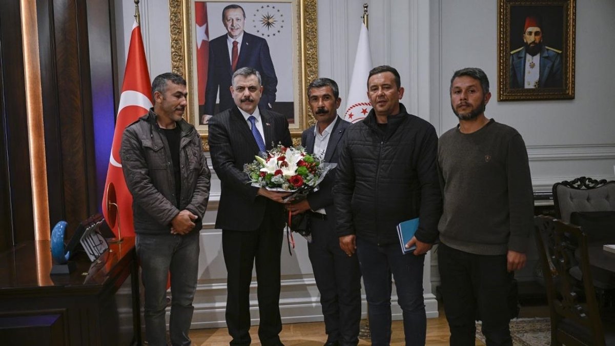 Madenci Eylemi Zaferle Sonuçlandı: İşçiler, İçişleri Bakanı Çiftçi'yi Ziyaret Etti