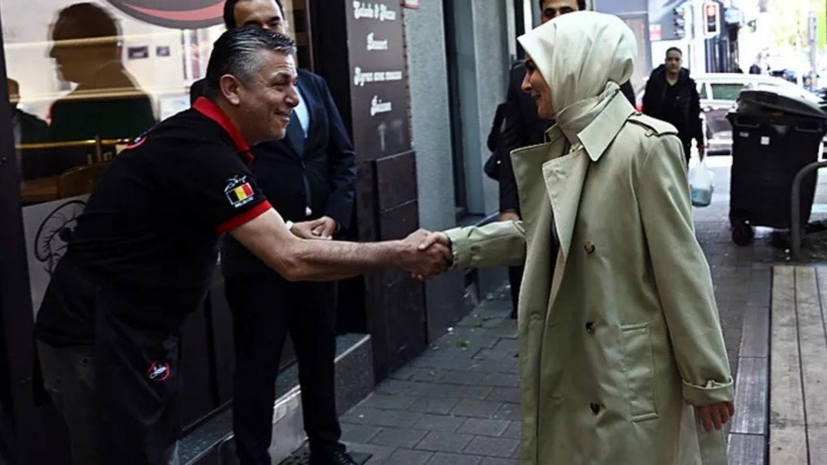 Bakan Göktaş Belçika'da: "Avrupalı Türklerin Destekçisi Olacağız
