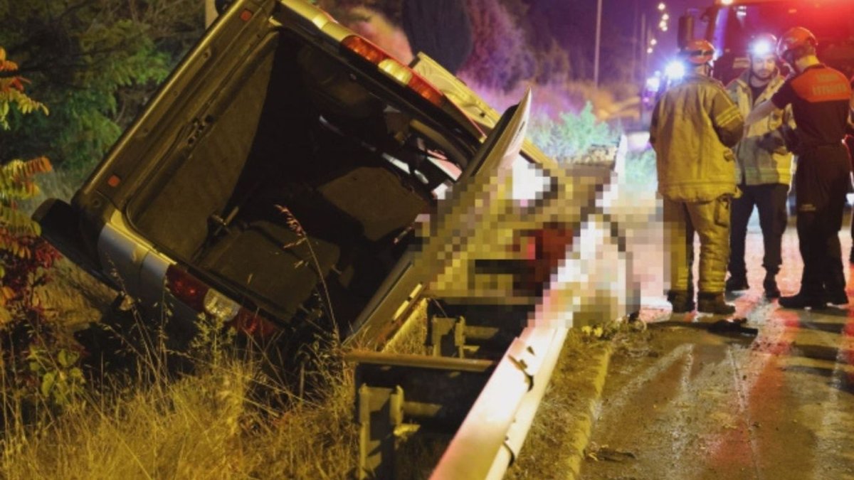 İzmir’de Feci Kaza: Su Kanalına Düşen Araçta 2 Kişi Hayatını Kaybetti