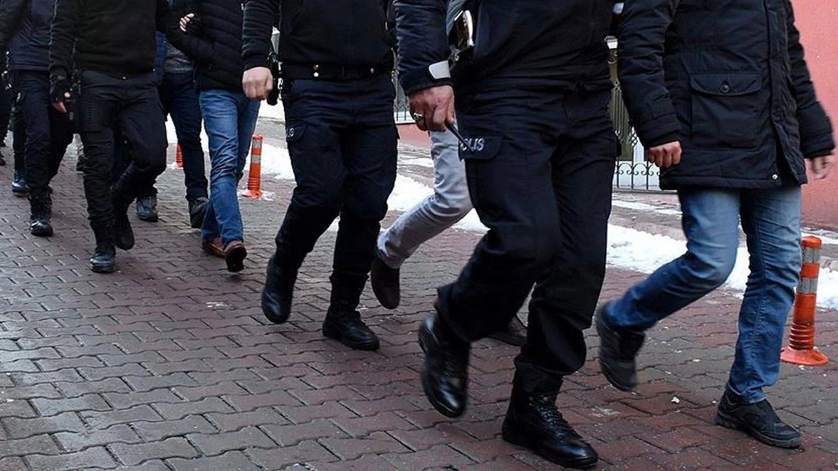 İstanbul Merkezli 27 İlde Dev Operasyon: 89 Kişi Gözaltında, 4 Şirket ve 15 Akaryakıt İstasyonuna Kayyum