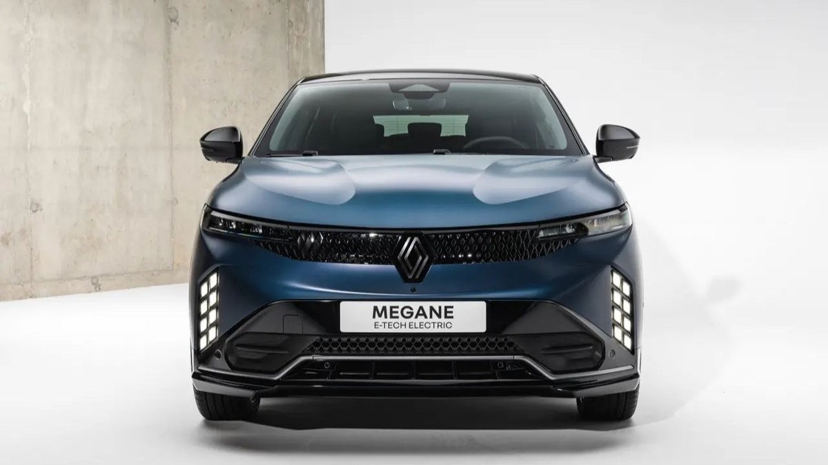 Renault’dan Elektrikli Hamle: Megane E-Tech 500 Kilometre Menzile Ulaştı