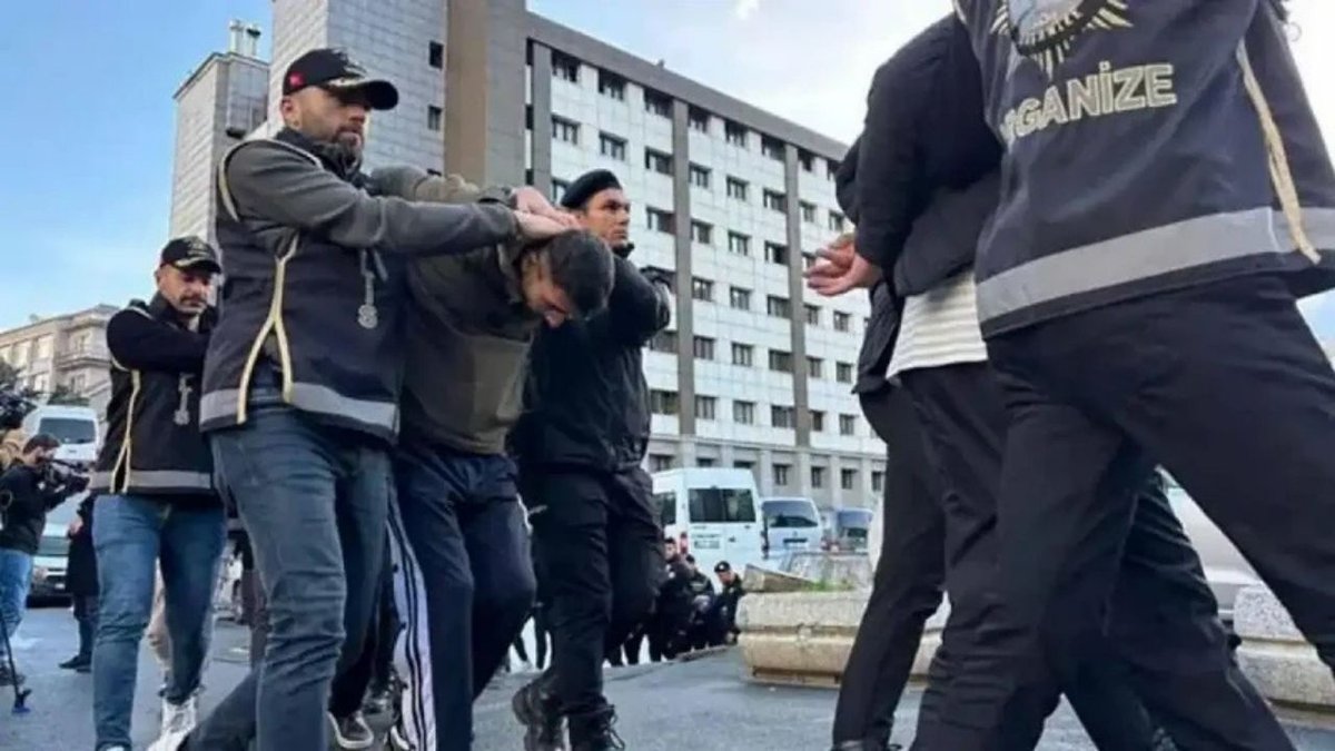 Organize Suç Şebekelerine Büyük Darbe 5 Örgüte Operasyonda 161 Şüpheli Yakalandı
