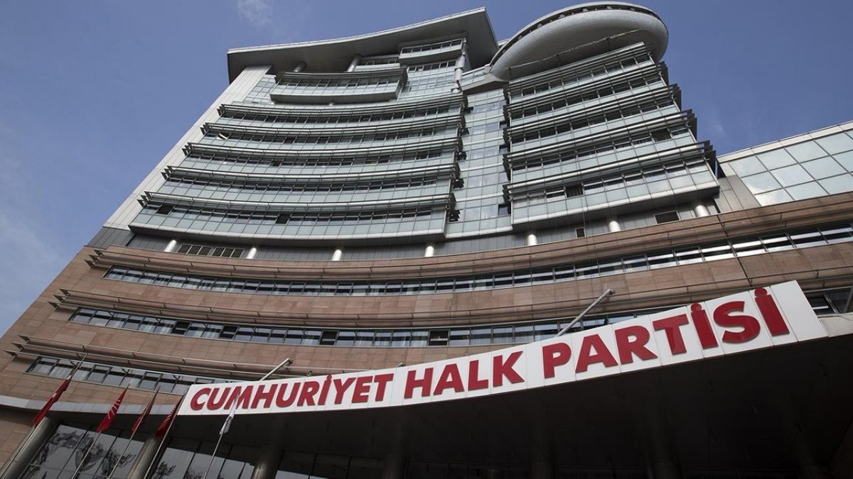 CHP’de Sekiz İlde Yeni Dönem Kararı Başkanlık Değişimleri Gündemde