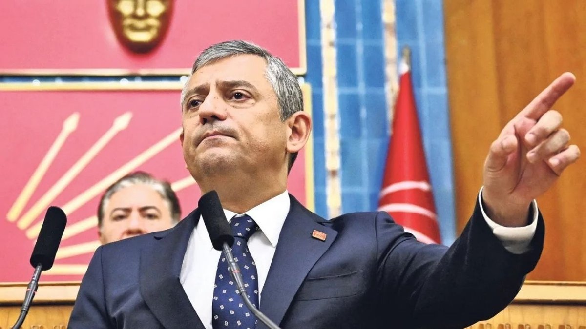 CHP’de Yeni Parti Tartışması Büyüyor İl Binalarındaki Eşyalar Gündemde