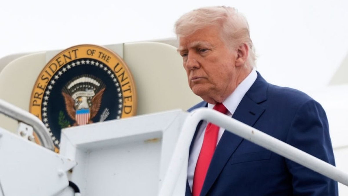 Trump’tan İran Açıklaması: Saldırılar Askıya Alındı, Anlaşma İçin Görüşmeler Sürüyor