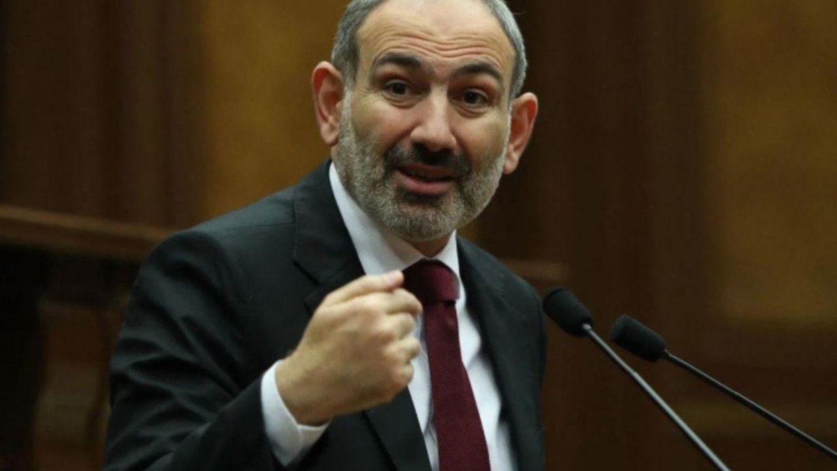 Ermenistan’da Paşinyan Ve Hükümeti İstifa Etti: Yeni Dönem Başlıyor
