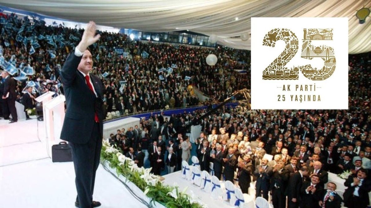 AK Parti’nin 25 Yıllık İktidar Süreci Tartışmalarla Gündemde