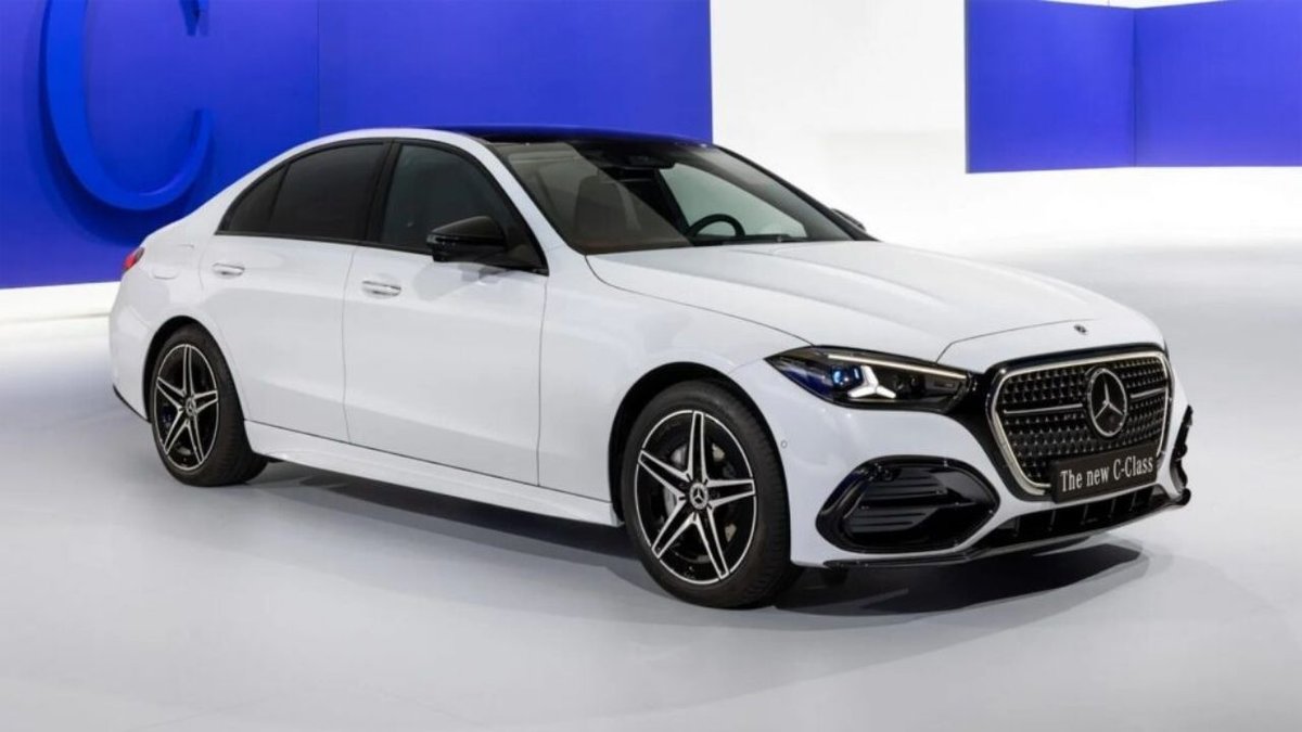 Yeni Mercedes-Benz C-Class Teknoloji Ve Tasarımıyla Tanıtıldı
