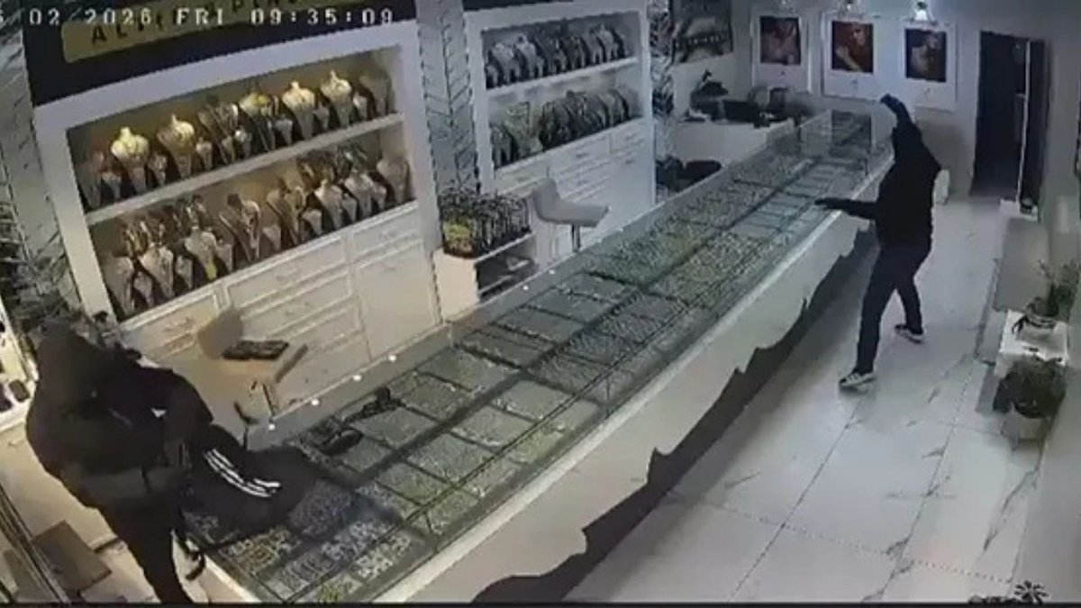 Batman’da Şok Soygun: Kuyumcu Çalışanı Darbedildi, 1 Kilo Altın Çalındı