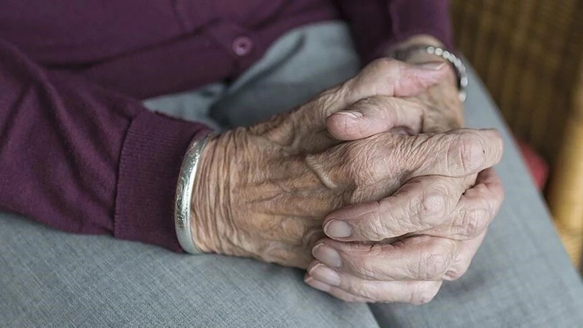 Orta Yaşta D Vitamini Alzheimer Riskini Azaltabilir Mi?