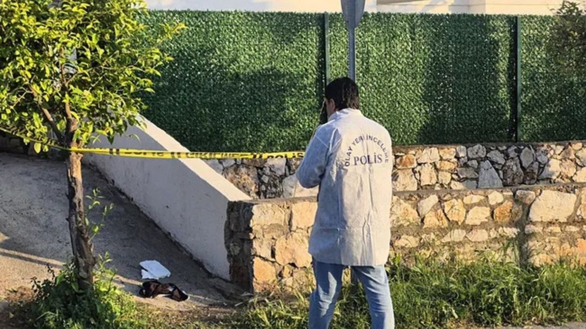 Muğla'da İşten Eve Dönen Kadına Bıçaklı Saldırı: Eski Erkek Arkadaşı İddiası
