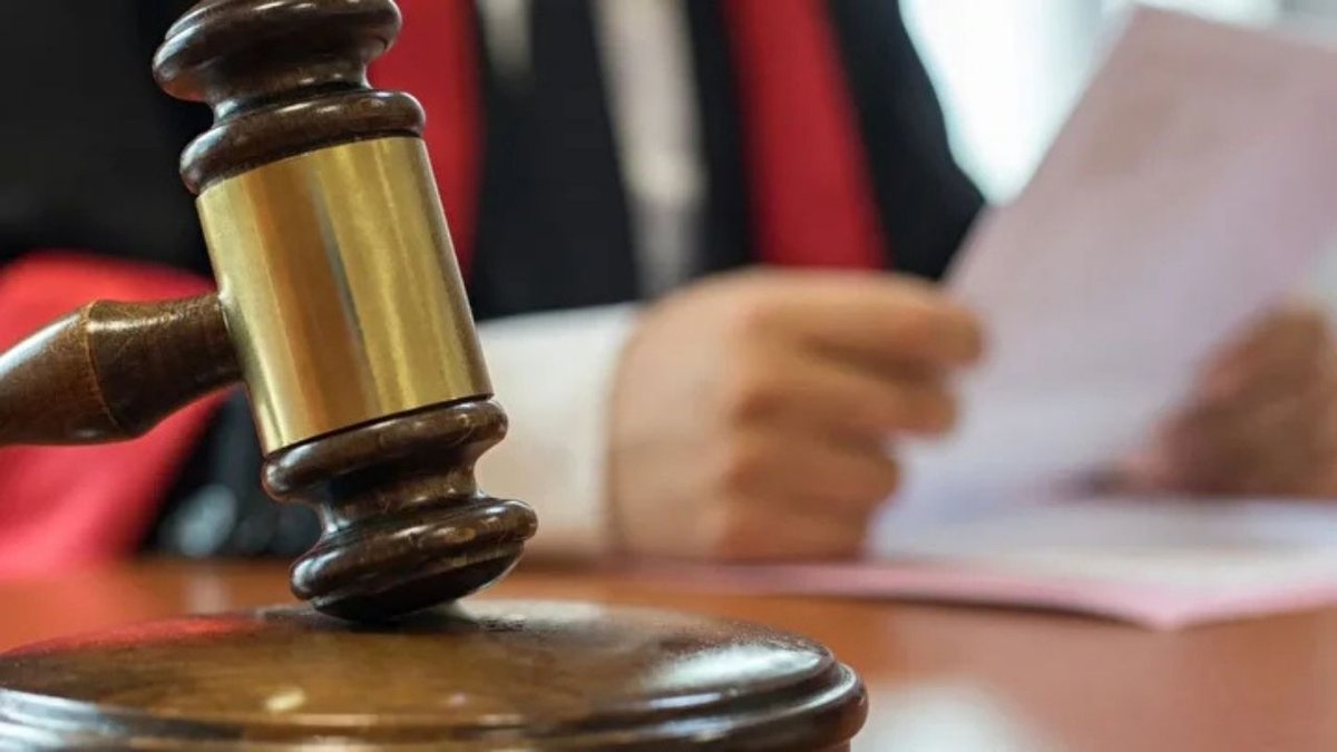 İstanbul’da Emsal Karar: Oğlunun Evde Sigara İçmesi Yasaklandı