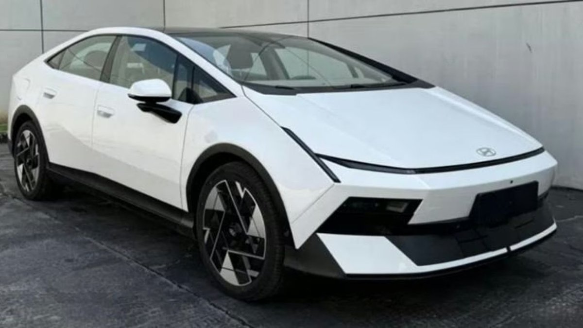 Hyundai’nin Çin’e Özel Ioniq V Modeli Menzil Uzatıcı Versiyonuyla Geliyor